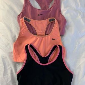 Women’s sports bras (QTY:3)